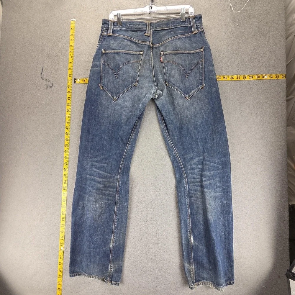 Vintage Levis Engineered Jeans Mens 31x32 Twisted Button Fly Medium Wash